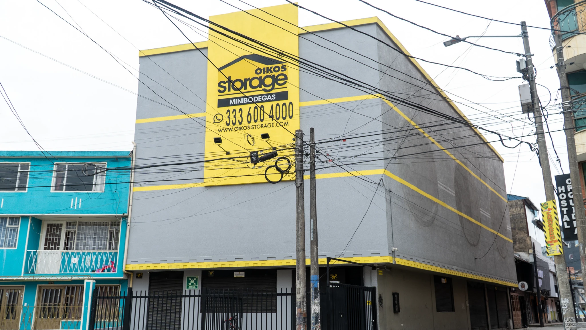 Av. 1 de Mayo - Oikos Storage